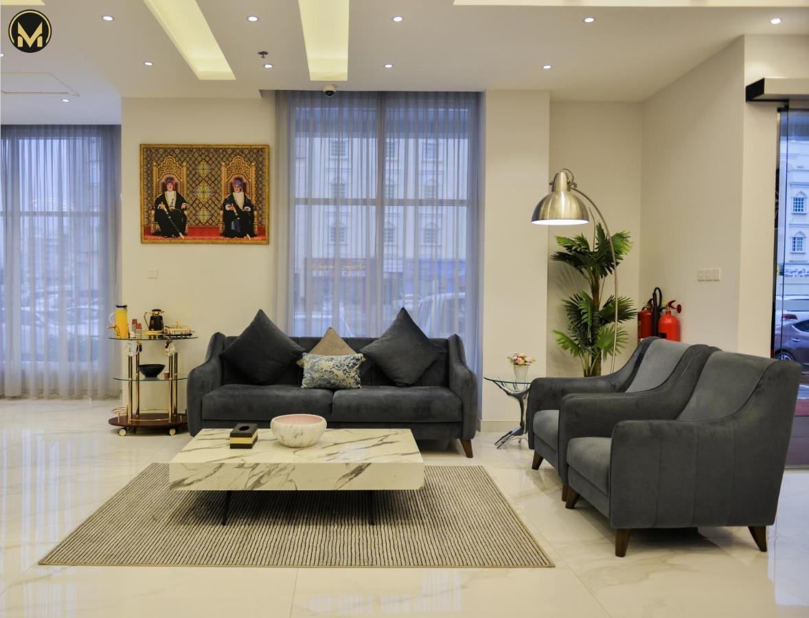 Express Hotel